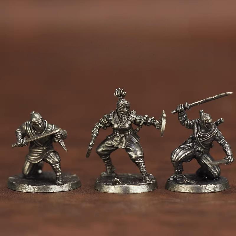 New Metal Chess Piece Samurai Ninja Ancient Soldier Model Toy Desktop Game Gift Display Piece Static Figure Collectible Model