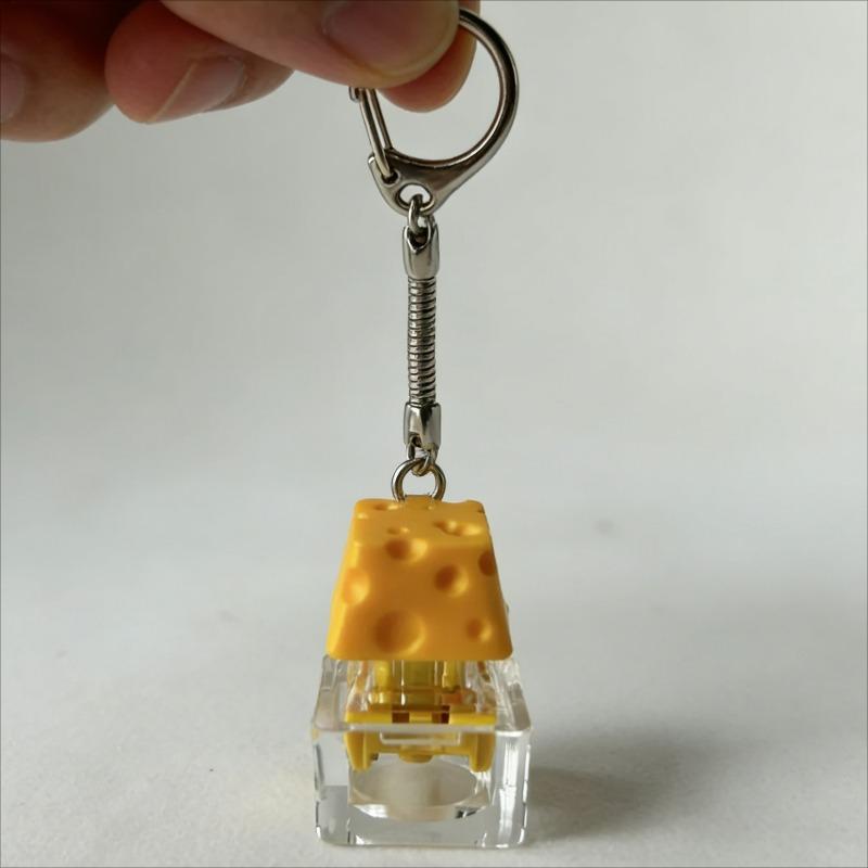 Cute Cheese Key Chain Keyboard Stress Relief Fidget Button Cheese Keycap Fidget Clicker Keychain Keyboard Finger Toys Decoration