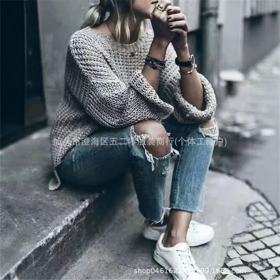 Plus Size Knit Sweater: European & American Autumn/Winter Women's Loose Long Sleeve Pullover with Side Slits and Hollow Out Design