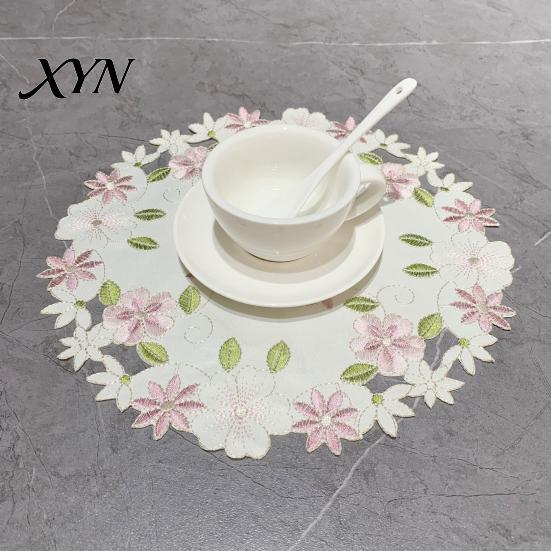 Kitchen Table Accessory Embroidered Flower Placemat, Round Floral Coaster Heat Resistant Durable Fabric Placemat Protector Mat for Dining Cup