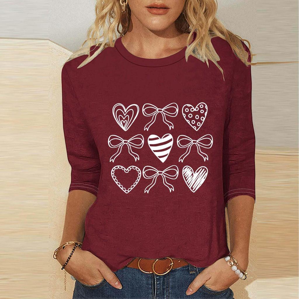 Women's Fashion Casual Three-quarter Sleeve Valentine's Day Printed Round Neck Top