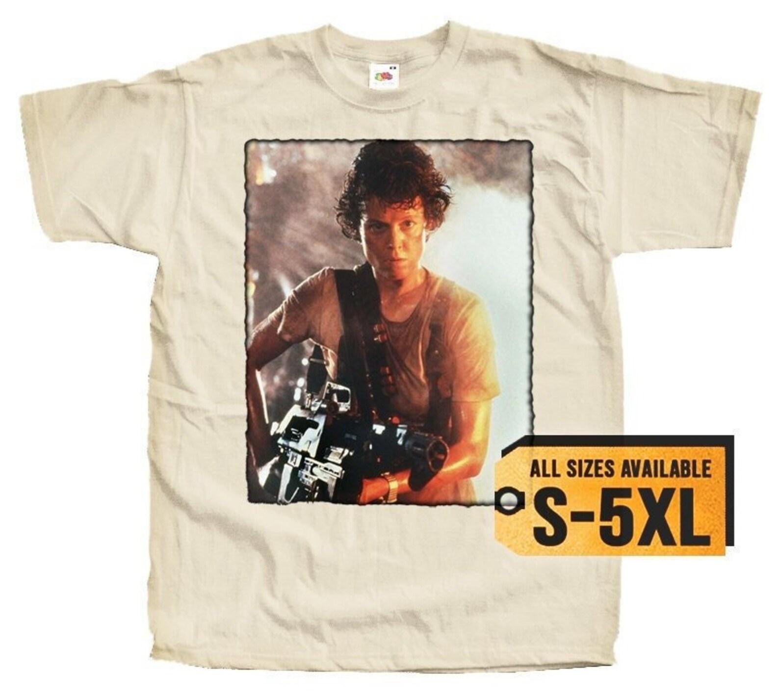 Alien V24 Poster Men T-Shirt all sizes S-5XL 2XL