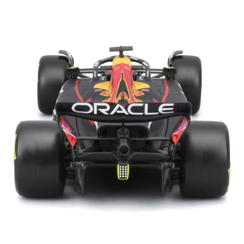 Bburago 1/24 Scale Red Bull F1 RB19 #1 Max Verstappen 2023 Figure Included Bburago Red Bull Max Verstappen Diecast Car