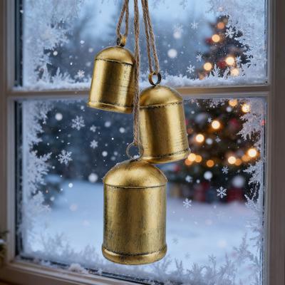 Weihnachtsglocken Dekoration 3 Vintage Kuhglocken an Juteseil Handgefertigte Rustikale Eisenglocke für Tür Veranda Kaminsims Kranz Girlande Treppengeländer Feiertagsdeko
