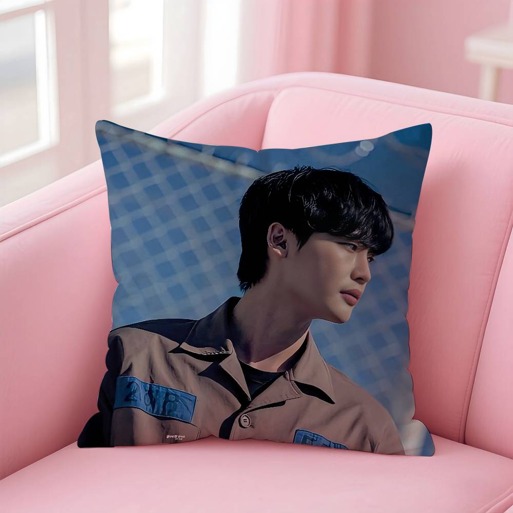 Actor L-Lee Jong S-Suk Pillow Case Pattern Printed Pillowcase For Living Room Sofa Cushion Cover & Bedroom Decor