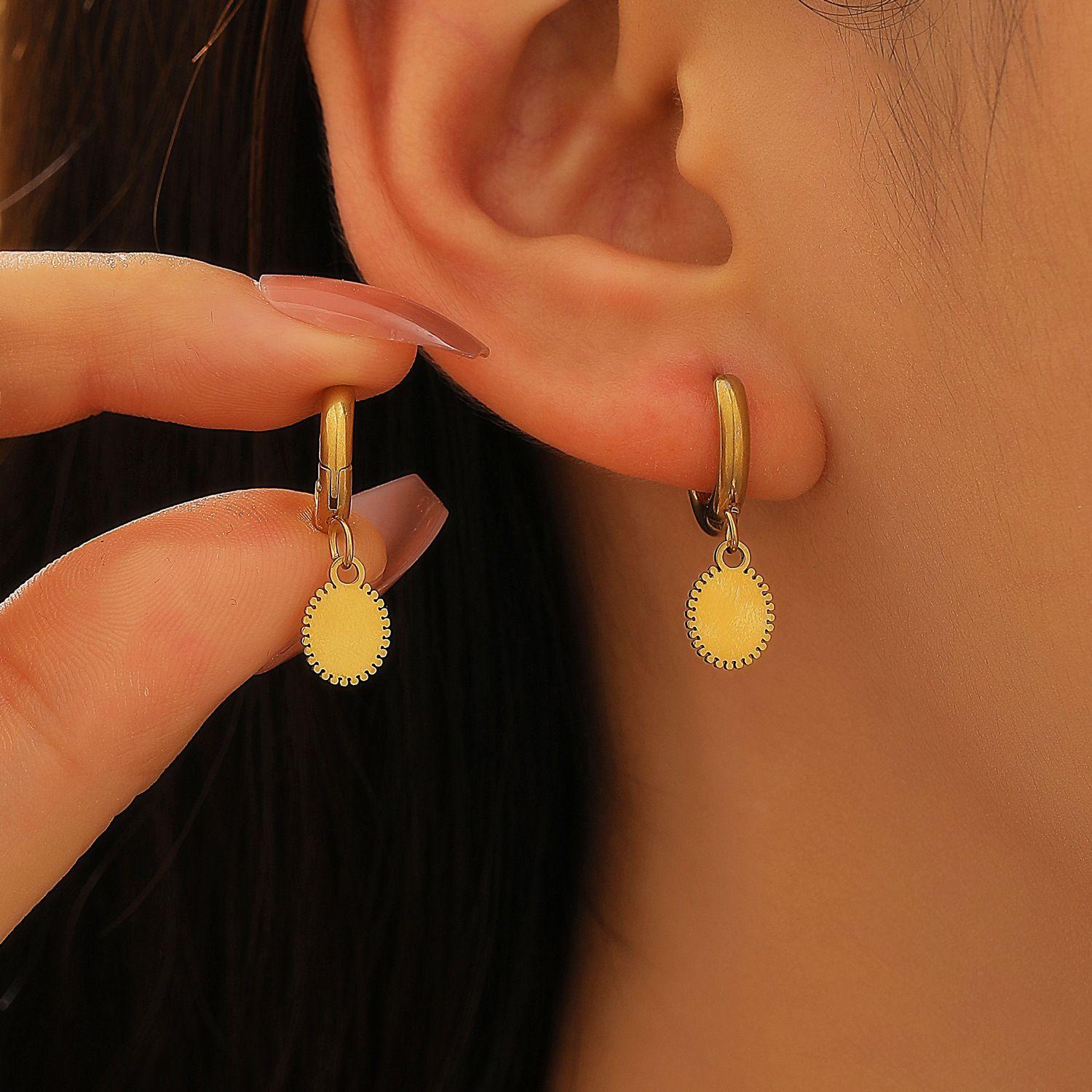 

Изысканная Мода Универсальные Минималистичные Геометрические Серьги-Подвески Овальной Формы в Виде Сердца из Нержавеющей Стали для Женщин 1 pair золотистый