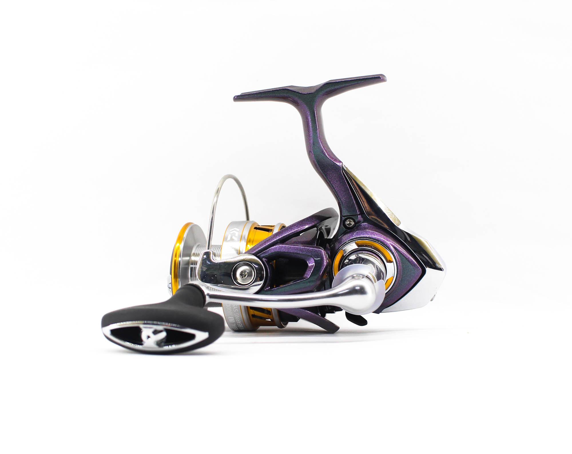 

Катушка Daiwa спиннинговая 18 Regal LT 3000D-CXHA (4525)