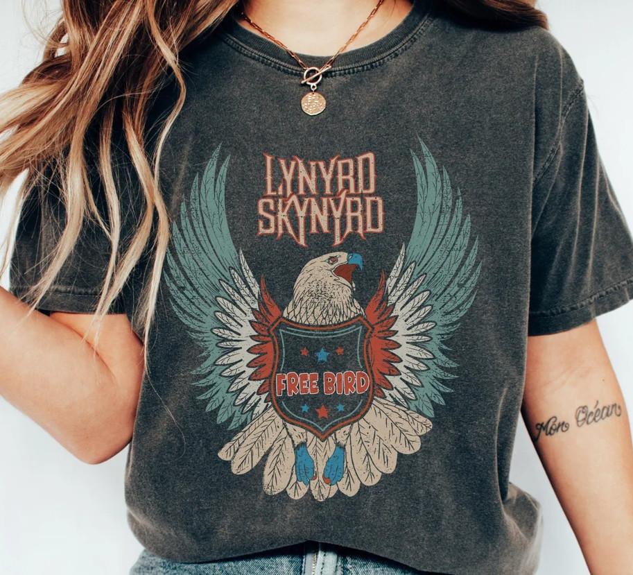 Vintage Lynyrd Skynyrd Eagle Shirt Retro Vintage Free Bird Shirt, Trendy Gift Unisex T-Shirt