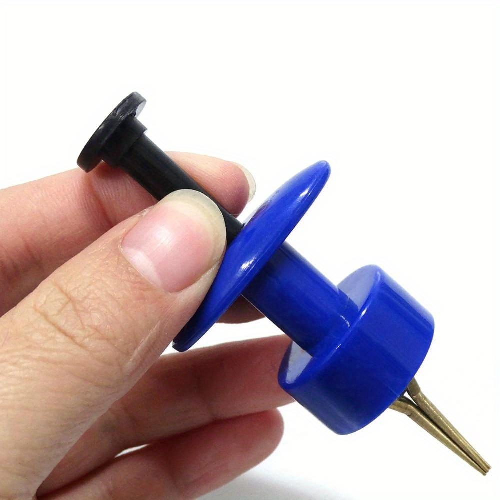 1Set Portable Bait Device Earthworm Red Worm Bait Clip Lightweight Bait Clip Fishing Accessories Fishing Accessories