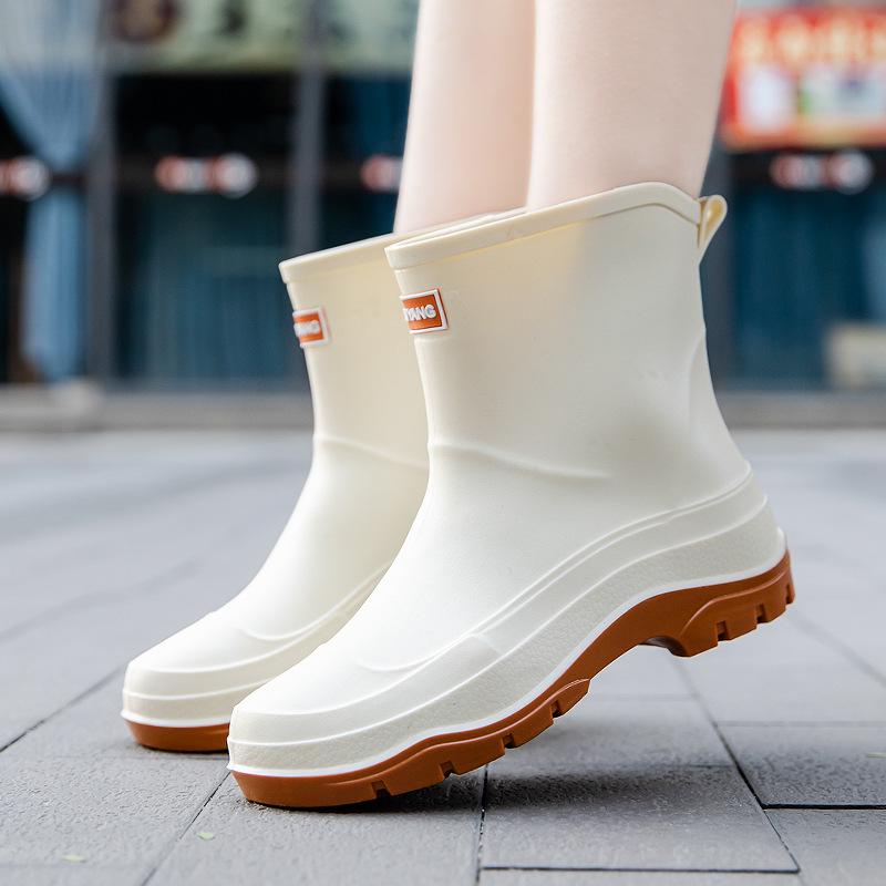 Japanese Style Women's Lightweight Waterproof Galoshes - Non-Slip Short Ankle Rain Boots