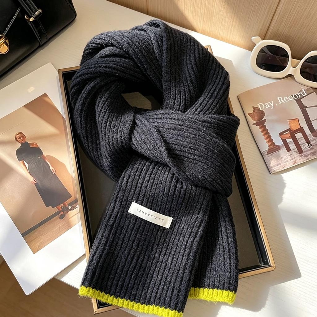 Autumn and winter Korean version of warm scarf color matching design thickened knitted scarf women's versatile high-end fashion scarf