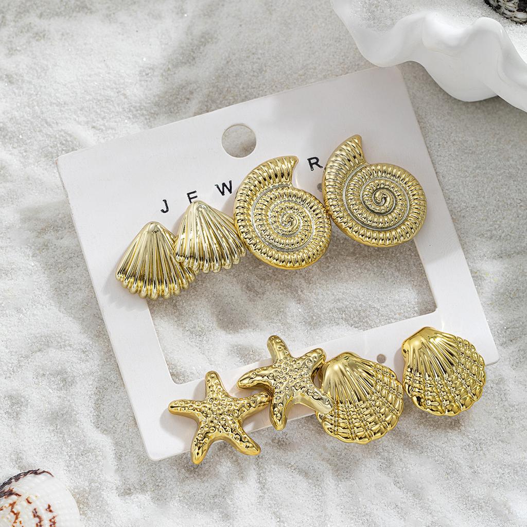4 Pairs of Metal Ocean Style Stud Earrings Set, Gold Starfish Conch Shell Earrings with Niche Design