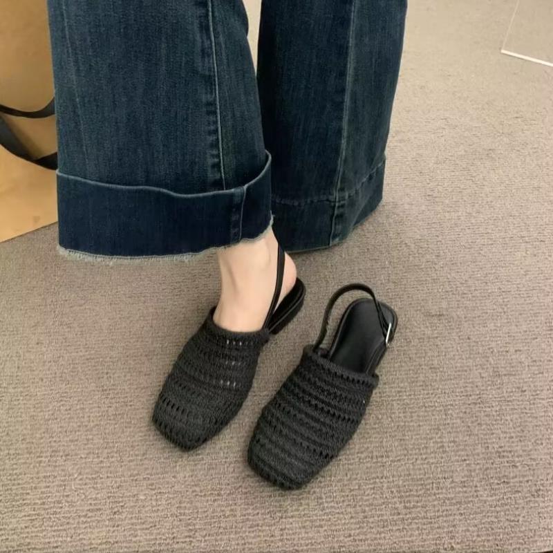 Moda Verão 2025 Novas Sandálias Femininas com Salto Bloco, Boca Rasa, Palha, Bico Fechado, Costas Vazadas, Sandálias de Uma Tira, Sapatos de Salto Baixo