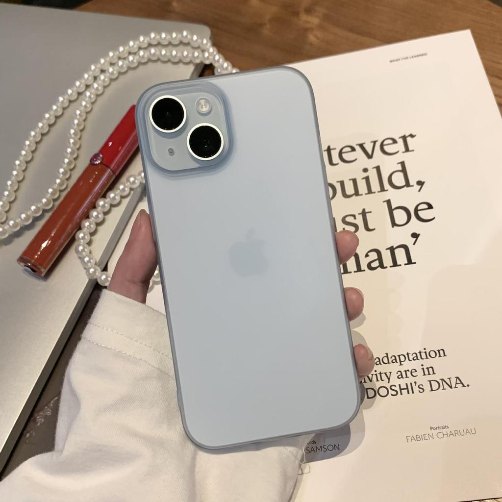 Apple iPhone 13/14 Pro Max/15 Hülle: Ultradünn, Mattes PC, Hautgefühl, Durchscheinend, Eismist.