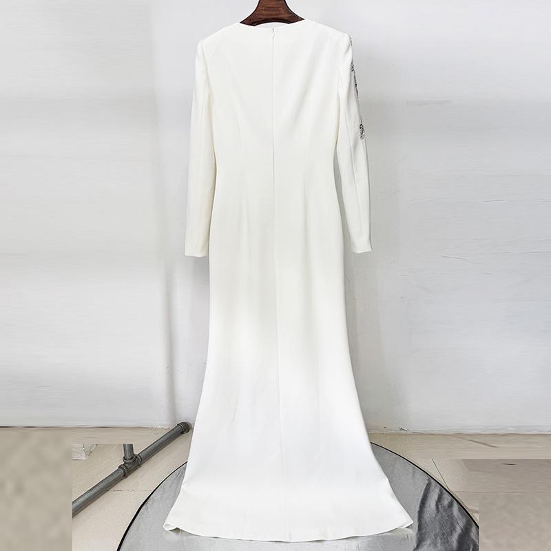 High Street Fashion 2026 Early Spring Elegant Evening Gown with Heavy Embroidery and Rhinestone Detailing