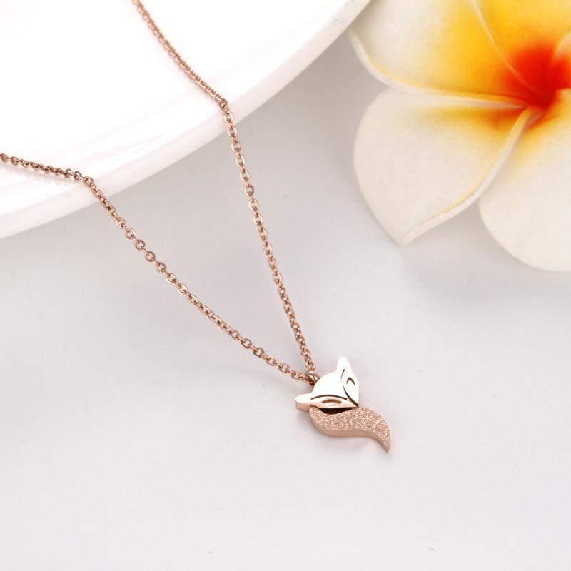 18K Rose Gold Necklace Women'S Titanium Steel Short Cute Little Fox Color Gold Necklace Collarbone Chain Item