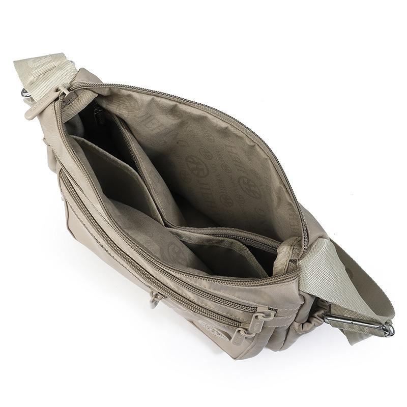 New casual fashion mother bag nylon cloth simple and lightweight multi-layer zipper large capacity travel messenger bag