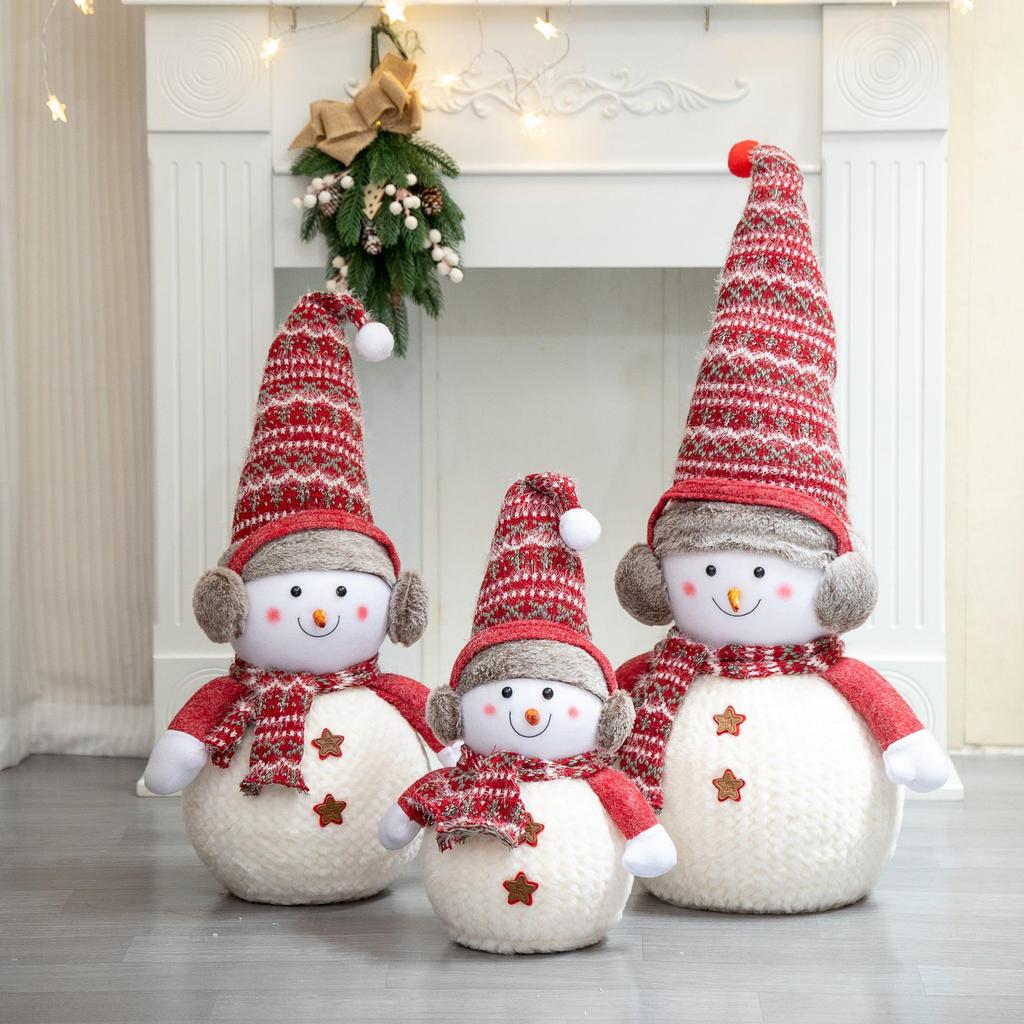Christmas Snowman Plush Ornaments and Santa Doll Photo Props for Store Displays