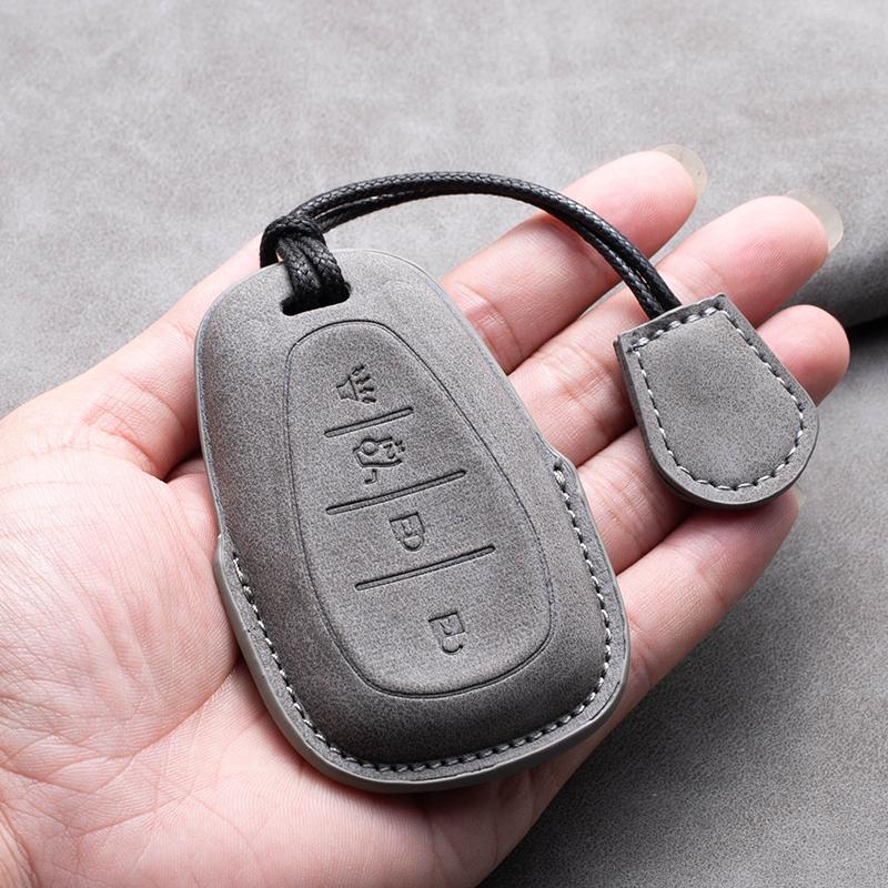 Leather Car Key Case Cover Protective Shell For Chevrolet Chevy Malibu Camaro Cruze Traverse Spark Equinox Sonic Volt Keychain