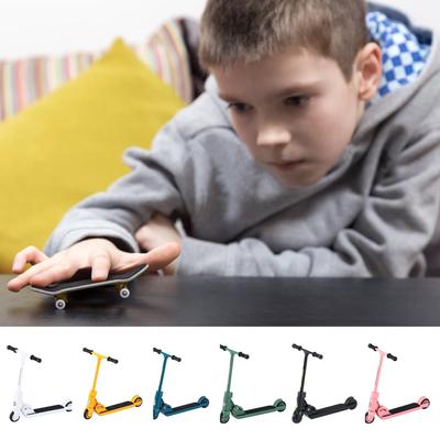 Finger Scooter Foldable T-type Kick Scooter Sensory Finger Movement Fun Fingertip Movement Push Board Exercise Finger