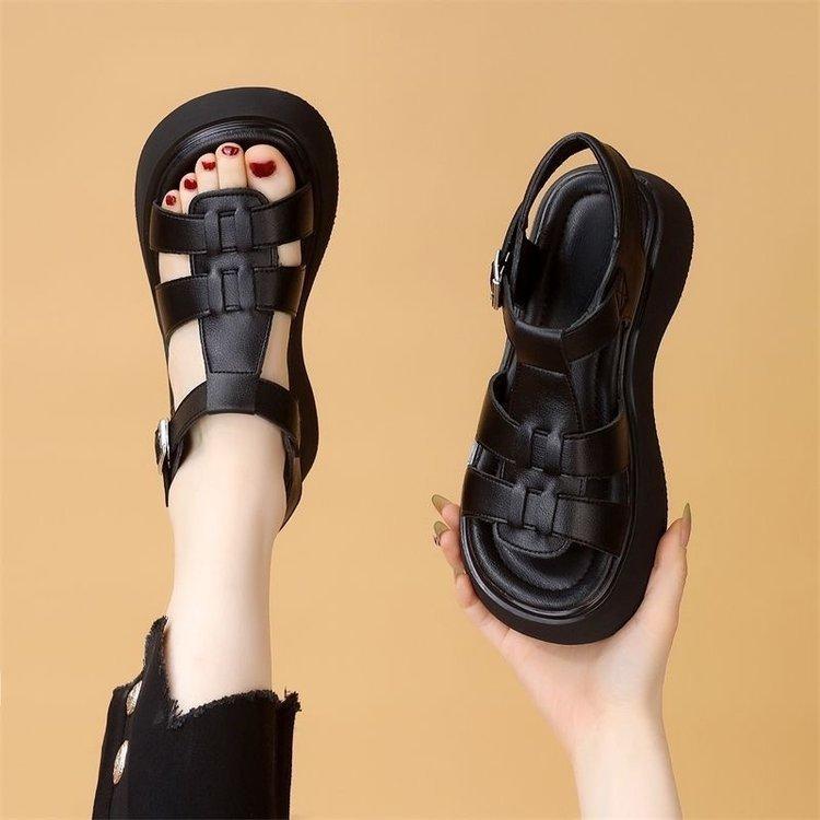 French retro woven platform Roman sandals 2025 summer new fashion versatile hollow casual breathable women's shoes