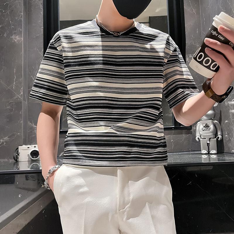 

Летняя полосатая футболка с коротким рукавом для мужчин Повседневная футболка 2024 Новый стиль Тонкий мужской топ Стильный и красивый L чёрный