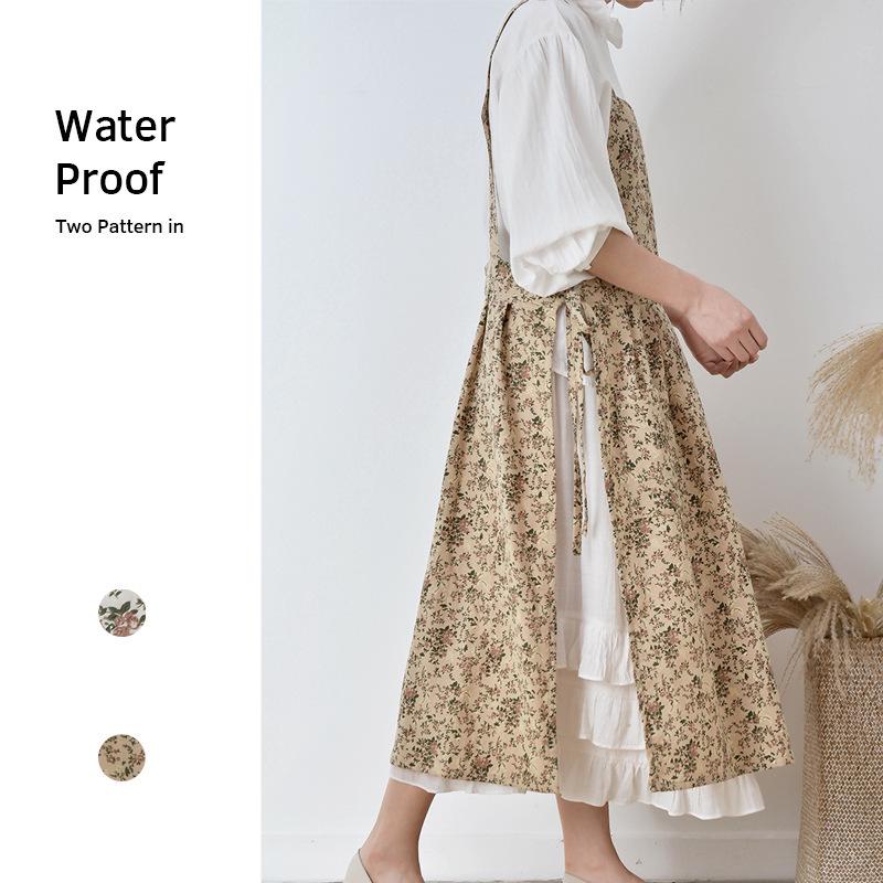 Korean Style Adjustable Cotton Waterproof Printed Apron with Pocket