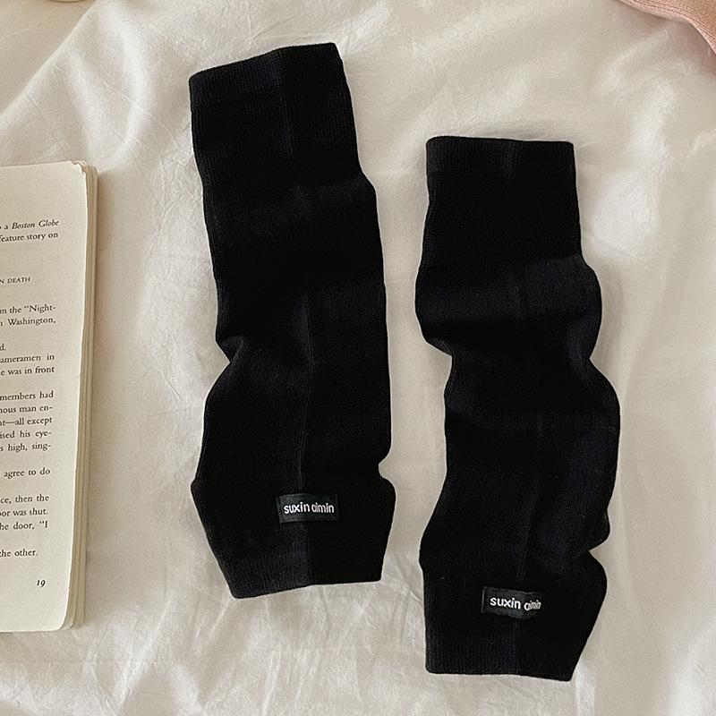 

Black socks spring and summer thin lace strips thin stacking socks women ins half palm tube One size fits all чёрный