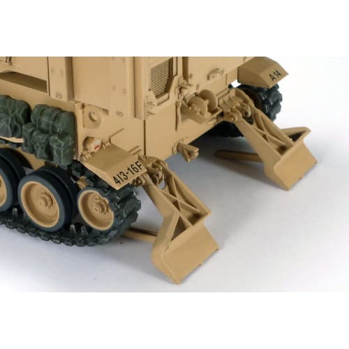 Tamiya 1/35 Italeri Series No. 12 U.S. Army M109A6 Paladin Self-Propelled Gun Plastic Model 37012