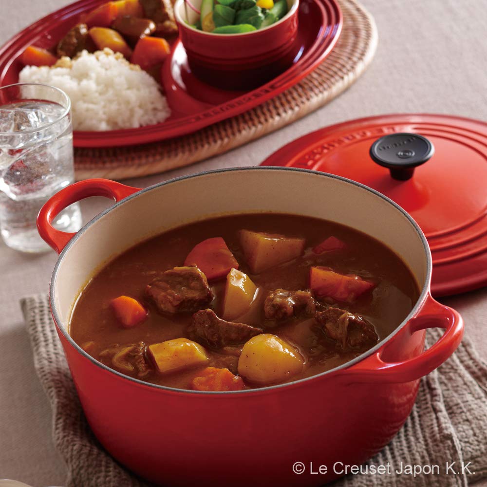 Le Creuset Cast Iron Enamel Pot, Cocotte Ronde, 18 Cm, Cherry Red, Gas, Induction, Oven, and Dishwasher Safe [Official Japanese Product]