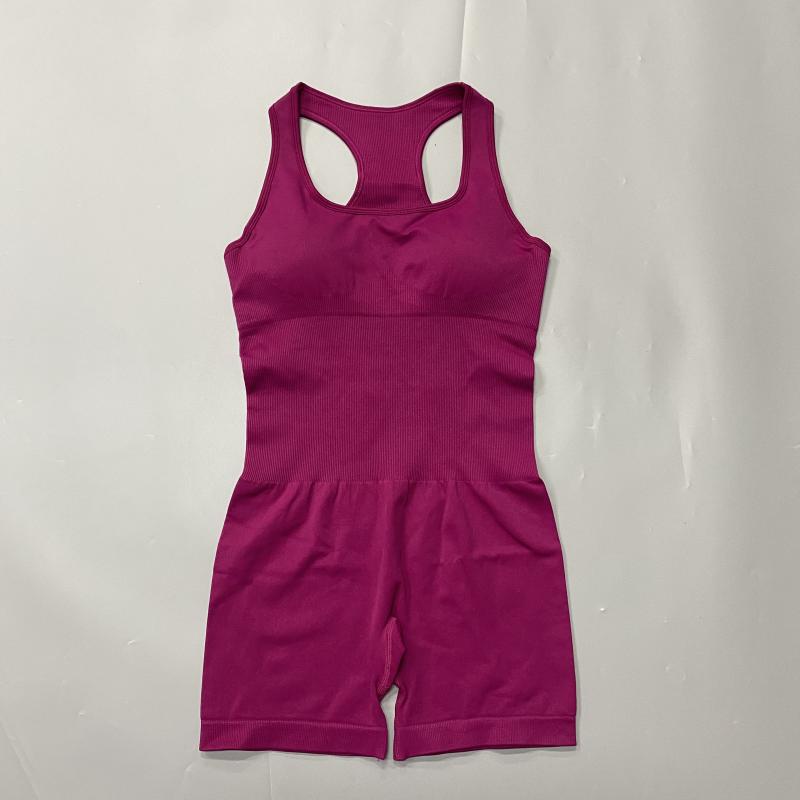 

Бесшовный трикотажный костюм для йоги: Облегающий спортивный комбинезон-шорты с эффектом приподнятия бедер для женщин Medium