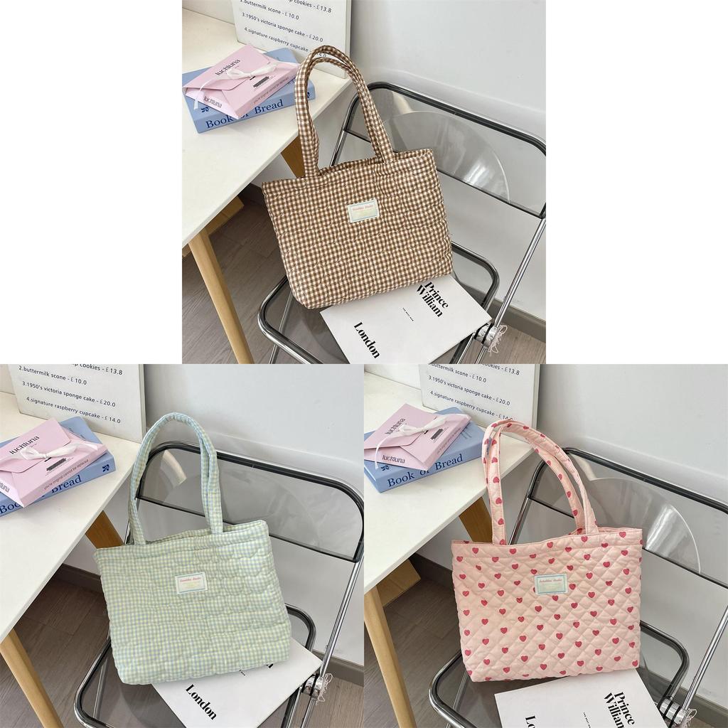 Tote Bag With Heart Pattern And Cotton Lining For Daily Use