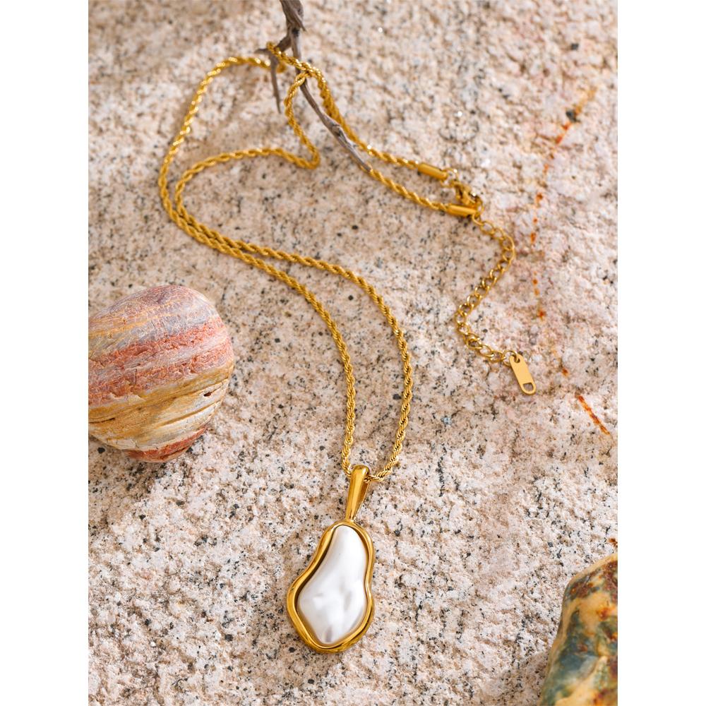 Yhpup Eleganz Barock Imitierte Perlen Anhänger Halskette Wasserdicht Edelstahl Geometrisch Modeschmuck für Frauen