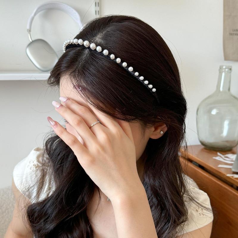 Neues Strass-Zahnstirnband im Internet-Promi-Stil, super feenhaftes Temperament, einfacher und vielseitiger Perlen-Haarclip Haare