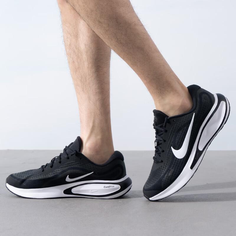 Nike Men s Journey Run Road Running Shoes US 8