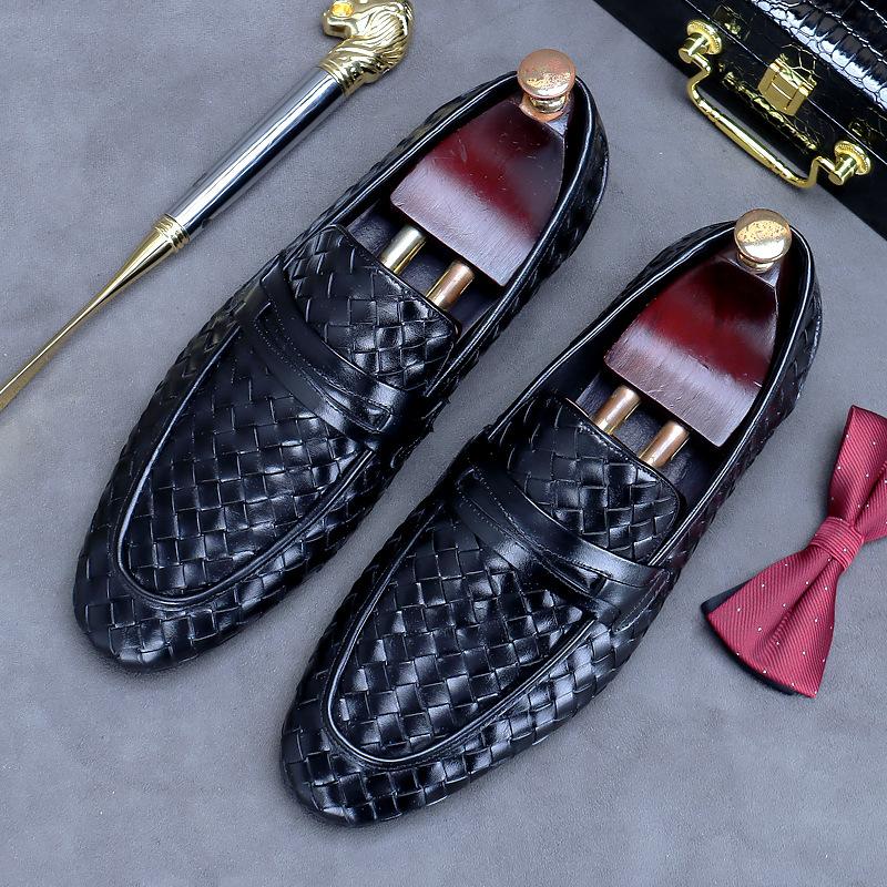 New 2024 Cool Summer Breathable Genuine Leather Slip On Shoes Men Casual Soft Light Lazy Shoes Men Slip-On Woven Loafer Shoes
