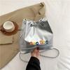 Canvas Small Bag for Women New Fashionable Fashionable Chain Letters and Bucket Bag for Students Girl Crossbody Bag