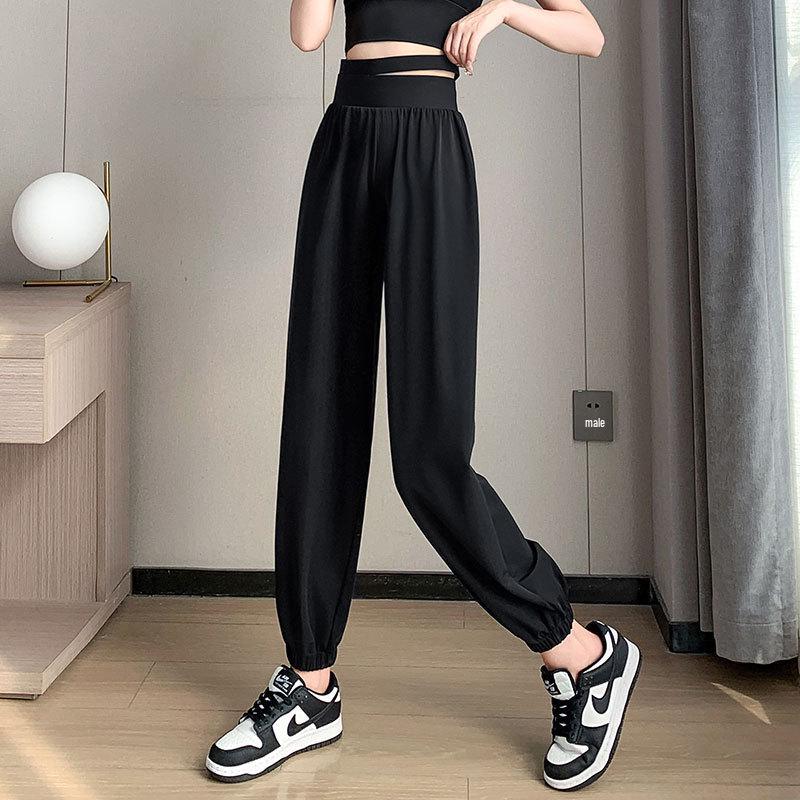 Women's Summer 2024 Running Set: Ice Slim Waist UV-Protective Jacket & Quick-Dry Fitness Wear