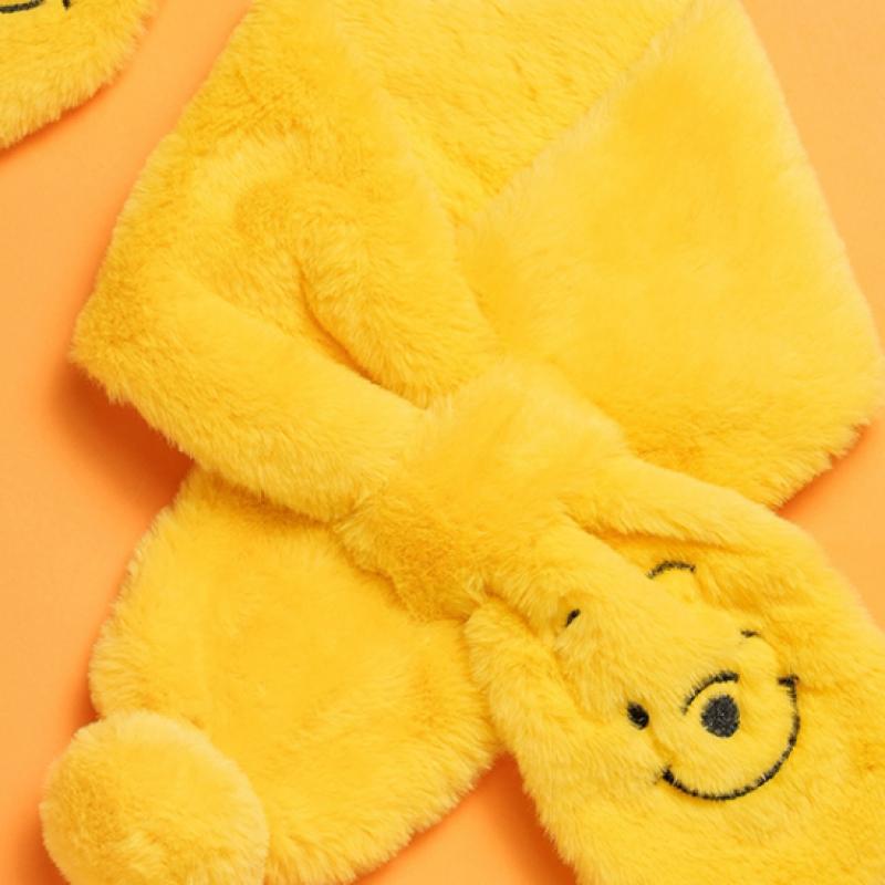 Daiso Disney Medvídek Pú Obličej Výšivka Šál pro Děti