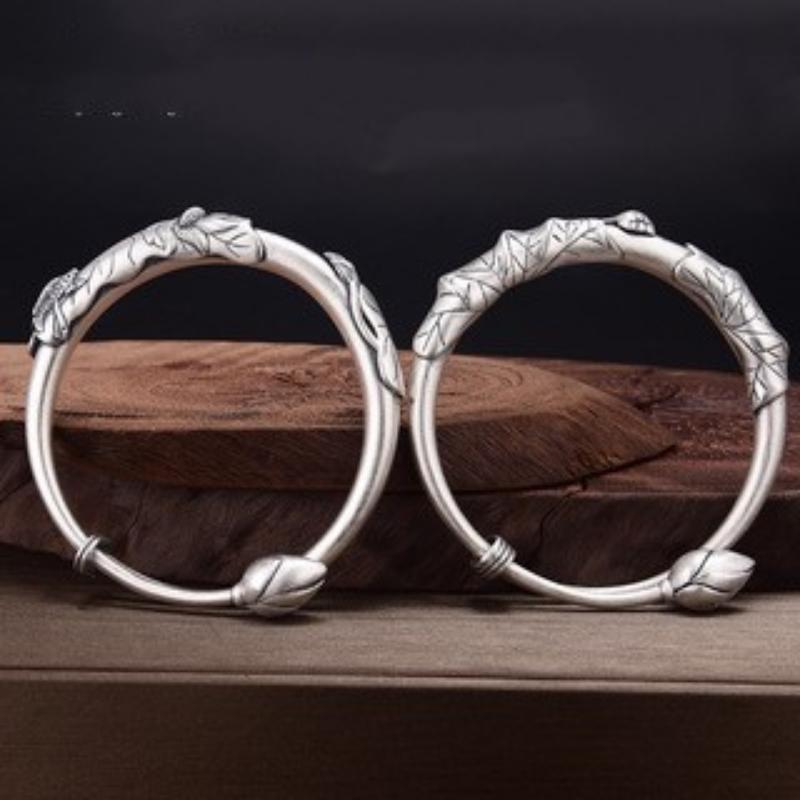Vintage and Elegant Temperament, Lotus Pond Moonlight, Carp and Lotus Canopy Bracelet, Women's Accessory