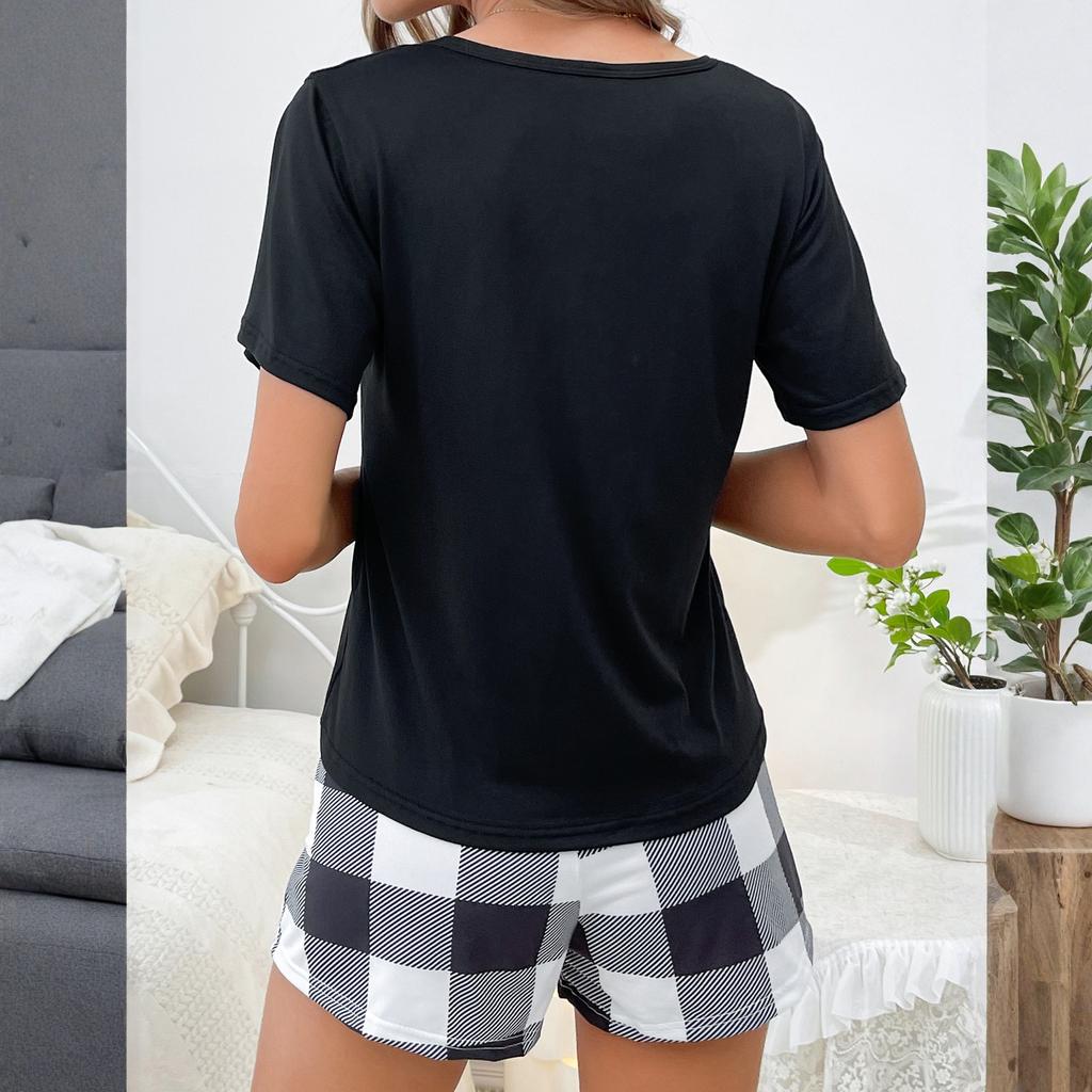 Women's Sleepwear French Two-piece Home Suit With A Short Sleeved Shirt And Checkered Pockets, Checkered Shorts Set