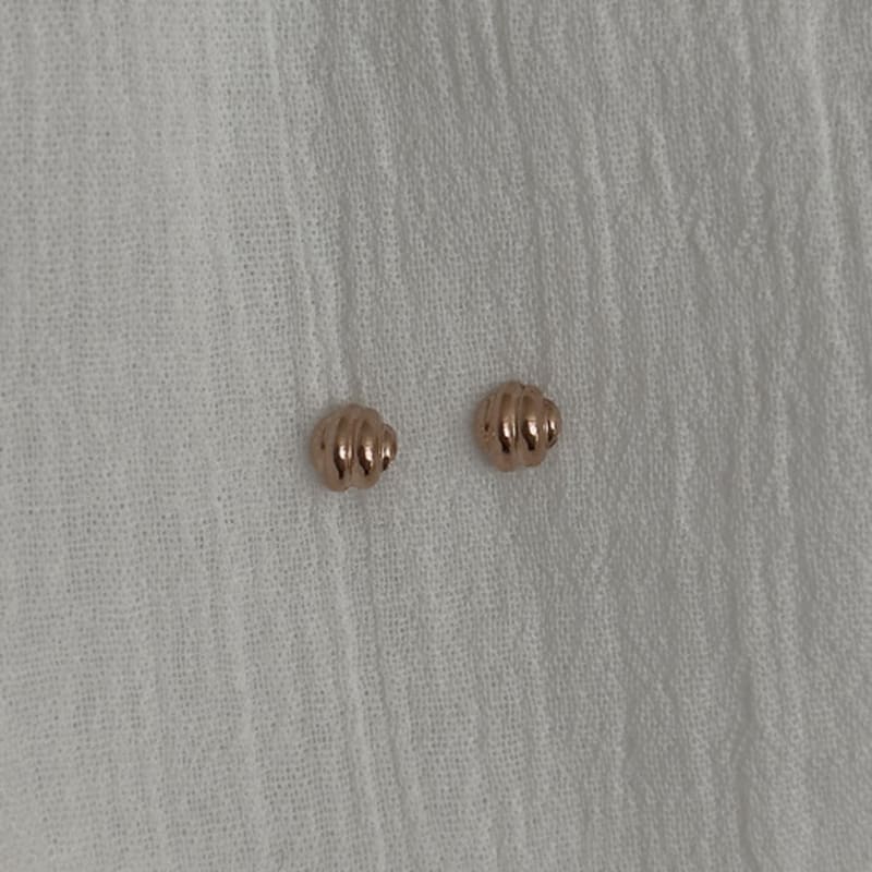 Faye 14k Momo earrings