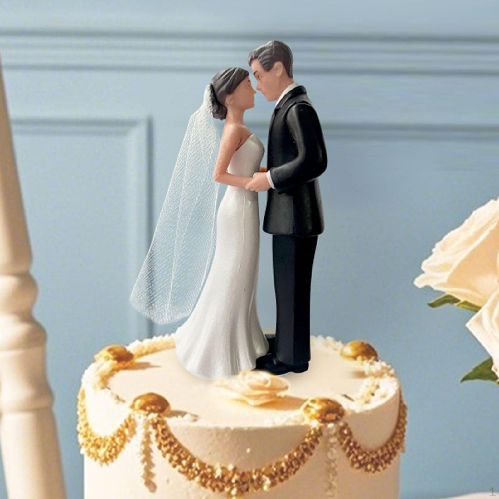 

Wedding Cake Topper Bride And Groom Statue Ornament Decoration Simulation Scenery Landscape Black Suit