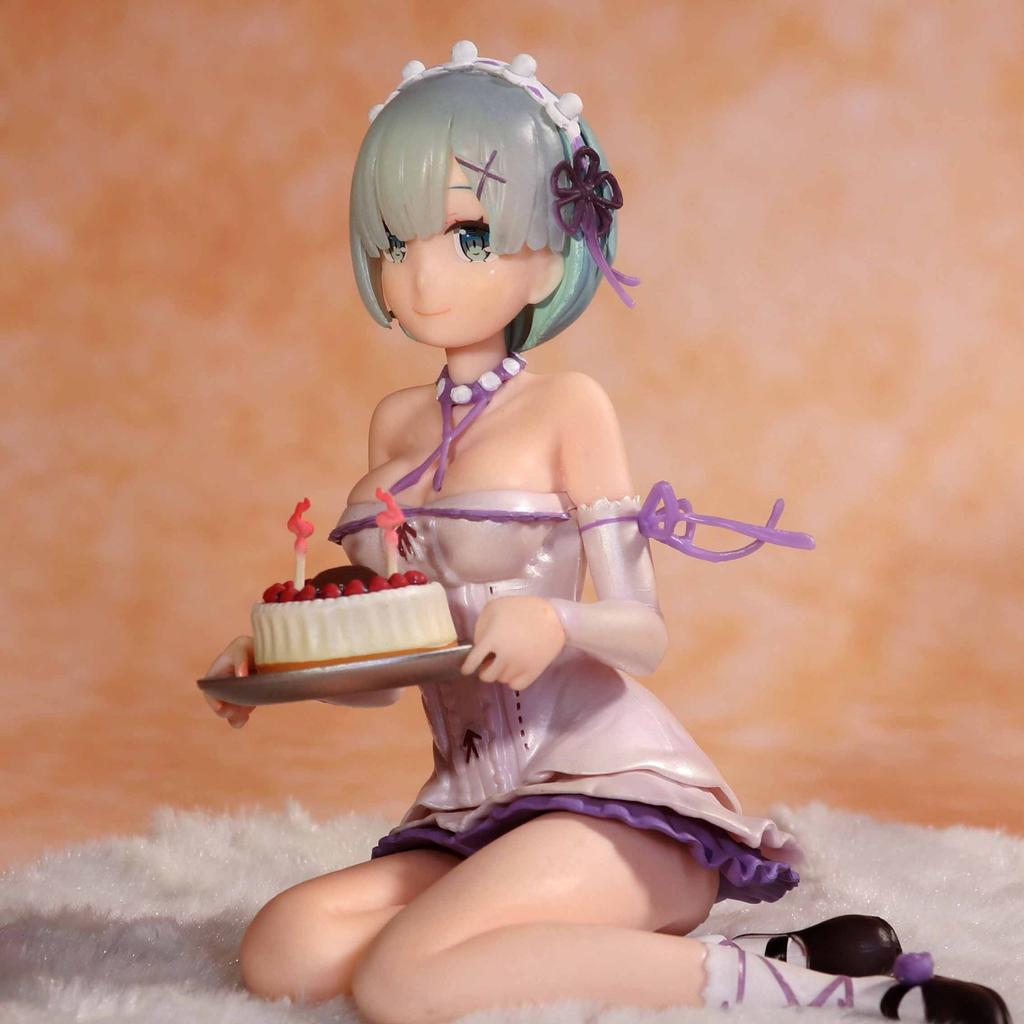 13CM Anime Zero kara Hajimeru Isekai Seikatsu Rem Birthday Cake Happy Birthday Sitting Model Toy Gift Action Figure With Base