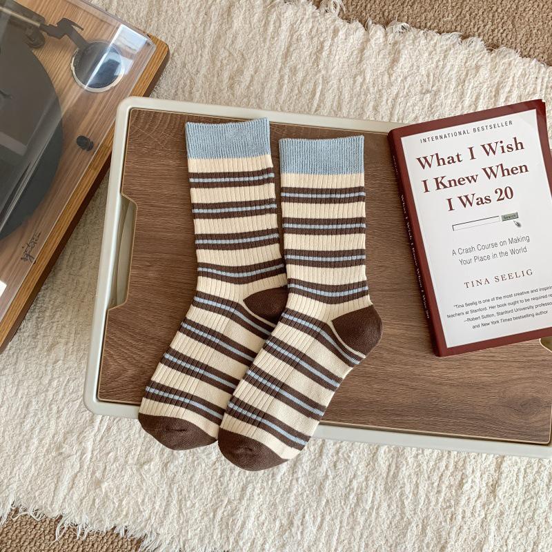 Korean Striped Color Block Mid-Calf Socks for Women - Autumn/Winter Cotton Versatile Xiaohongshu Style.