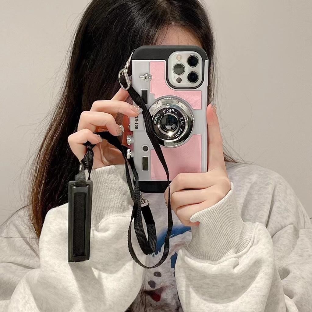 Creative Stereoscopic Camera Compatible with iPhone 17 Pro Max, iPhone 16 Case, 15/14 Crossbody Lanyard, 13
