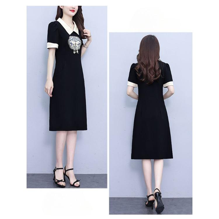 Sommer Schlank Chinesisches Stickerei Kleid Figurbetont Midi Bauch kaschierend Jugendlich Stilvoll