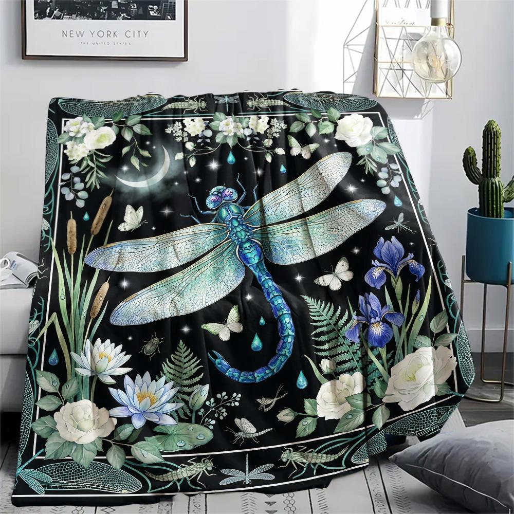 1Pc Butterfly Chicken Vintage Art Print Flannel Blanket High Quality Warm Comfortable Cover for All Seasons Perfect for Gifts Home Decor