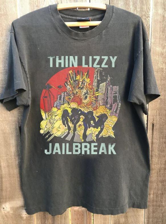 

Thin Lizzy Jailbreak US Tour 1976 Charcoal Short Sleeve Unisex T shirt KH18039 Unisex T-Shirt L