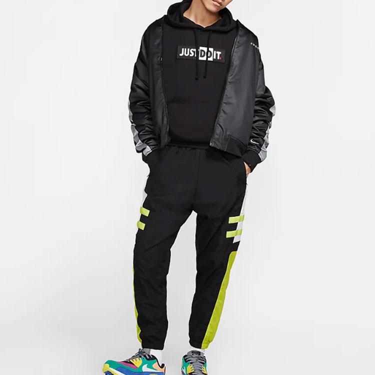 Nike Sportswear Logo Patch Fleece Pullover Hoodie Men Tops Black CJ4776-010